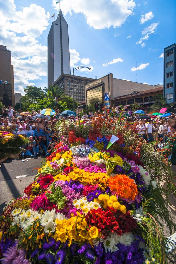 Desfile de Silleteros, Feria de Flores, Medellin, ...