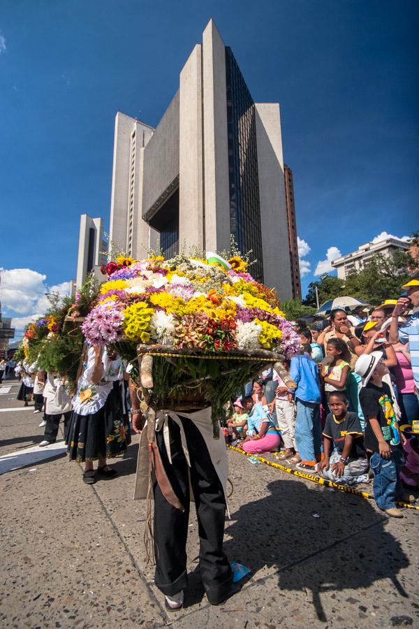 Desfile de Silleteros, Feria de Flores, Medellin, ...