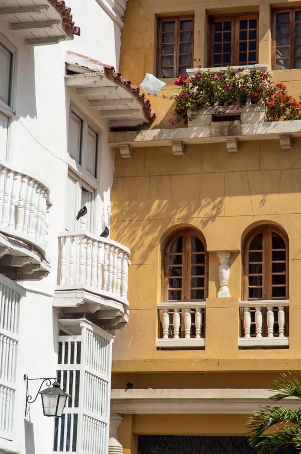 Edificio en la Plaza Santo Domingo, Cartagena, Ciu...