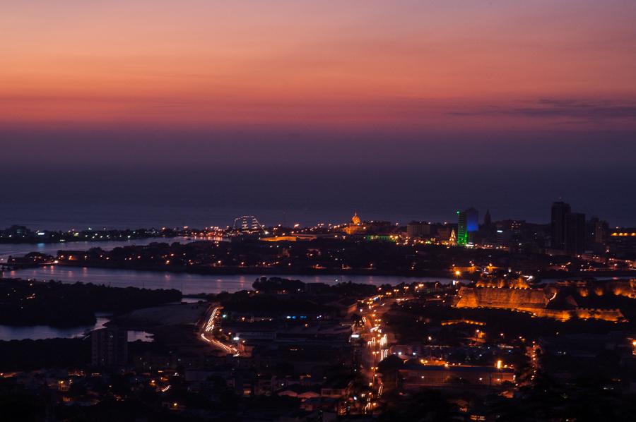 Atardecer en la Ciudad de Cartagena, Bolivar, Colo...