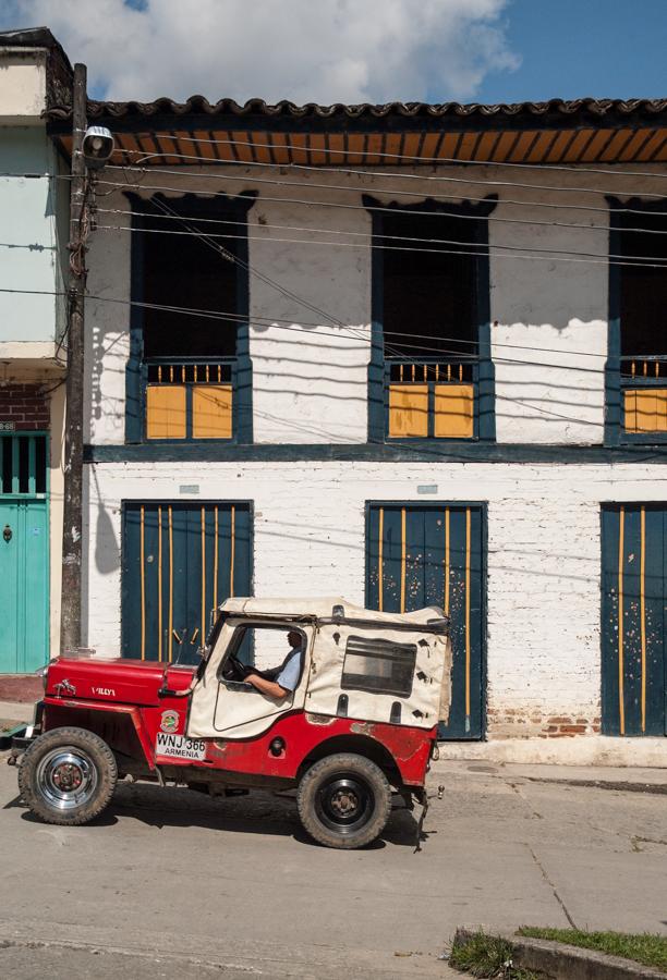 Jeep Willys en Genova, QuIndio, Colombia