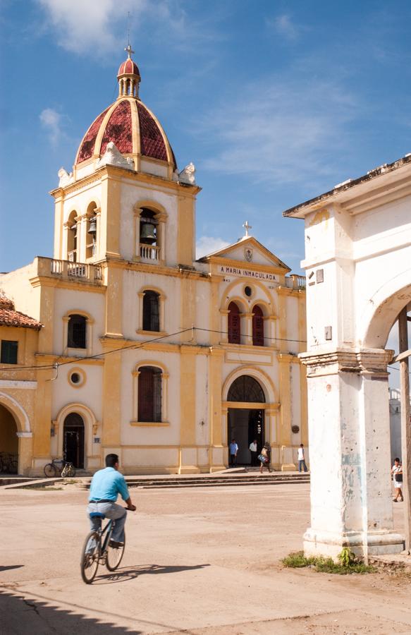 Iglesia Inmaculada Concepcion, Santa Cruz de Mompo...