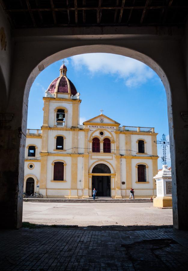 Iglesia Inmaculada Concepcion, Santa Cruz de Mompo...