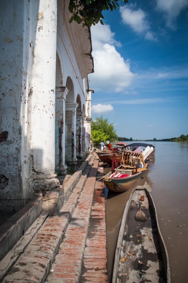 Antigua Plaza del Mercado, Santa Cruz de Mompox, B...