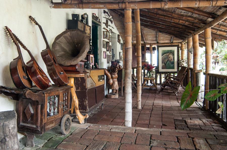 Vivienda Tradicional, Santa Elena, El Cerrito, Val...