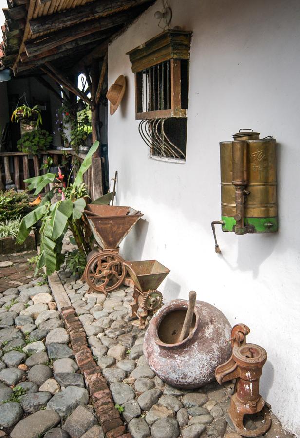 Vivienda Tradicional, Santa Elena, El Cerrito, Val...