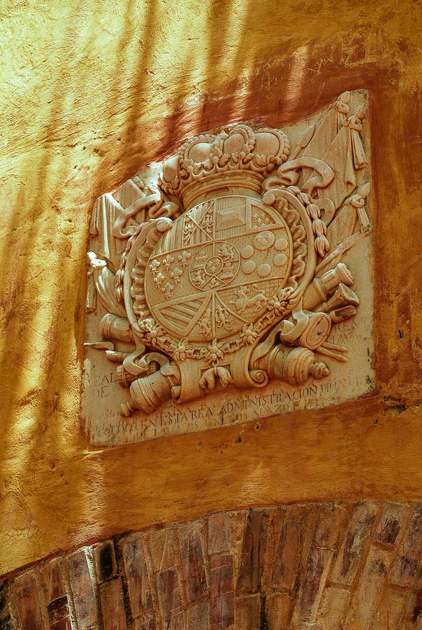 Detalle de Inscripcion antigua en el Palacio de la...