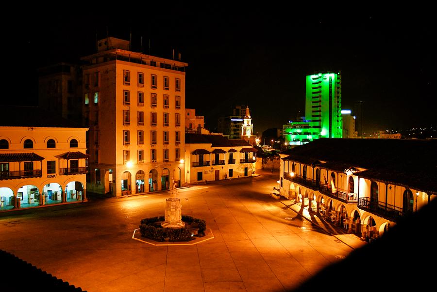 Plaza de la Aduana en Cartagena, Bolivar, Colombia