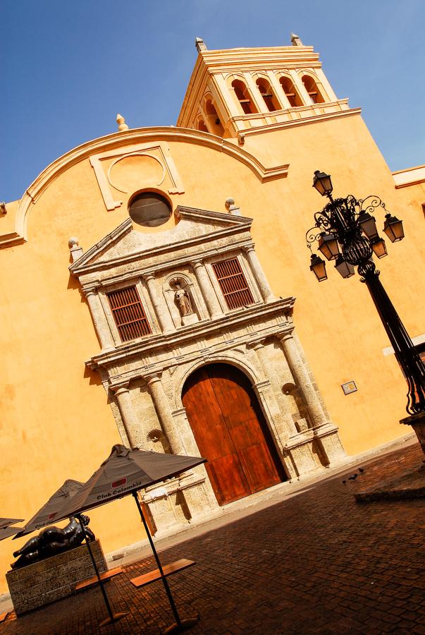 Iglesia y Convento Santo Domingo en Cartagena, Bol...