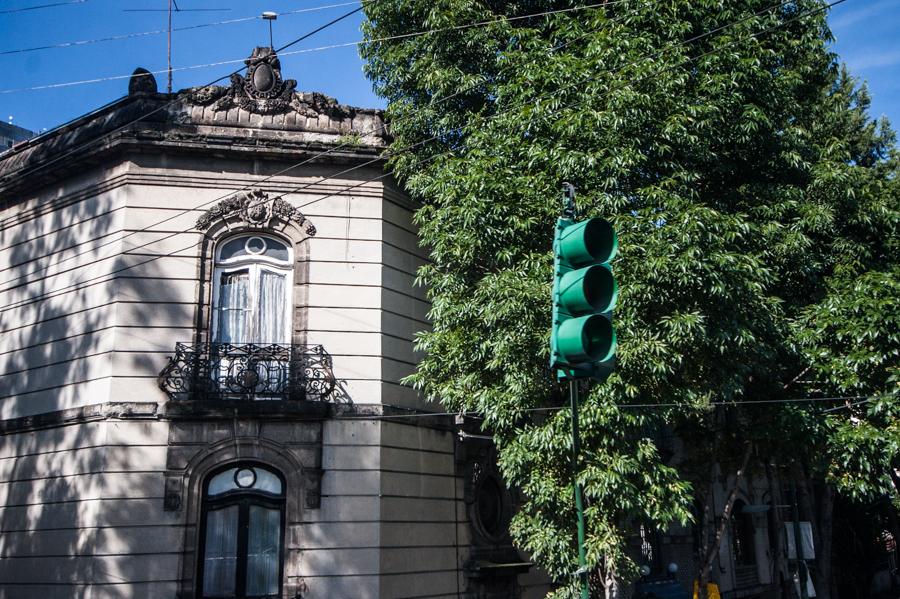 Fachada Antigua en Distrito Federal, Mexico, Ameri...