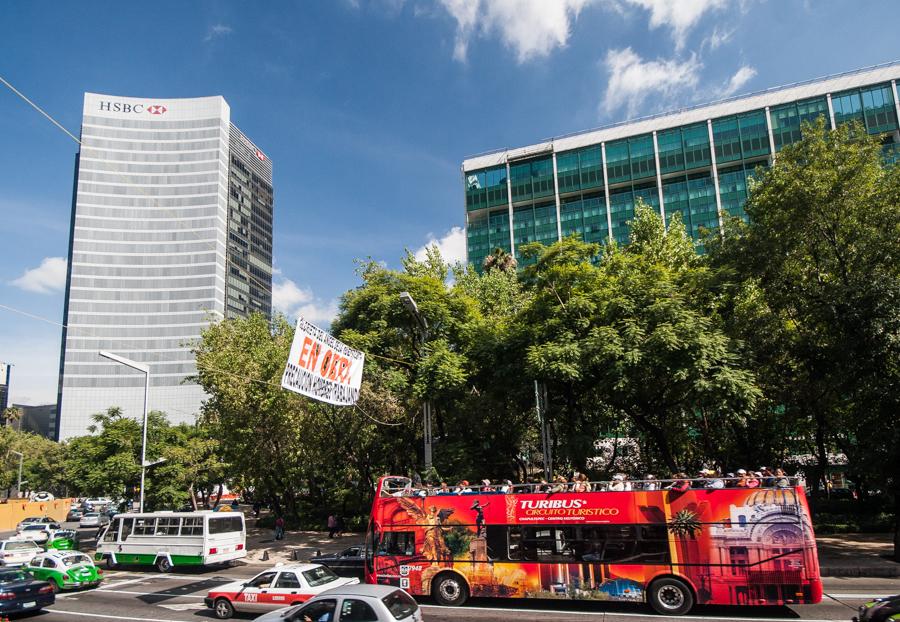 Edificaciones y Turibus en Distrito Federal, Mexic...