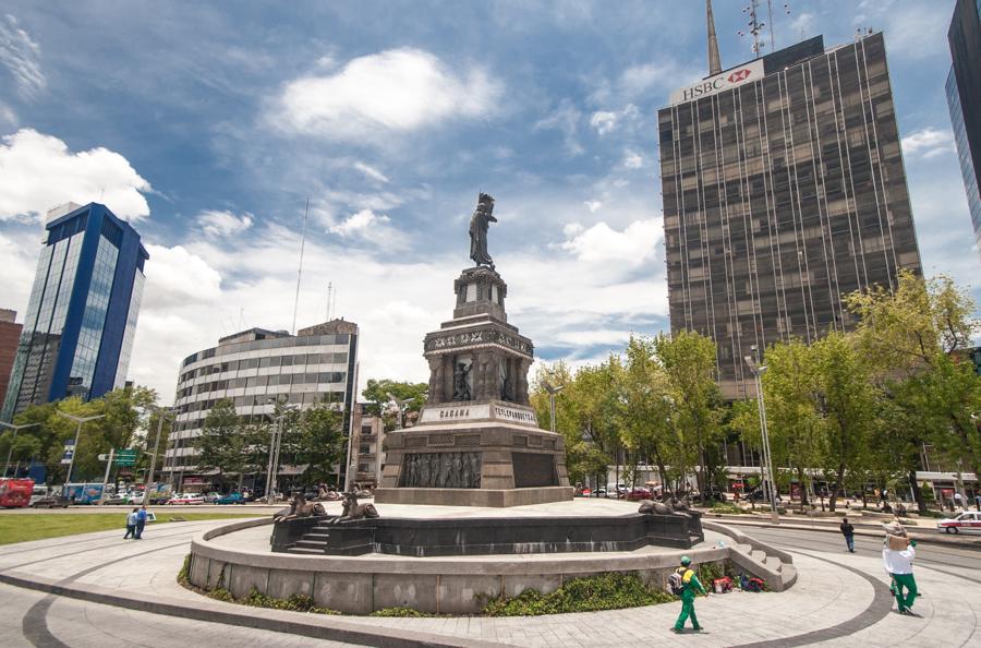 Monumento a Cuauhtemoc, Distrito Federal, Mexico, ...