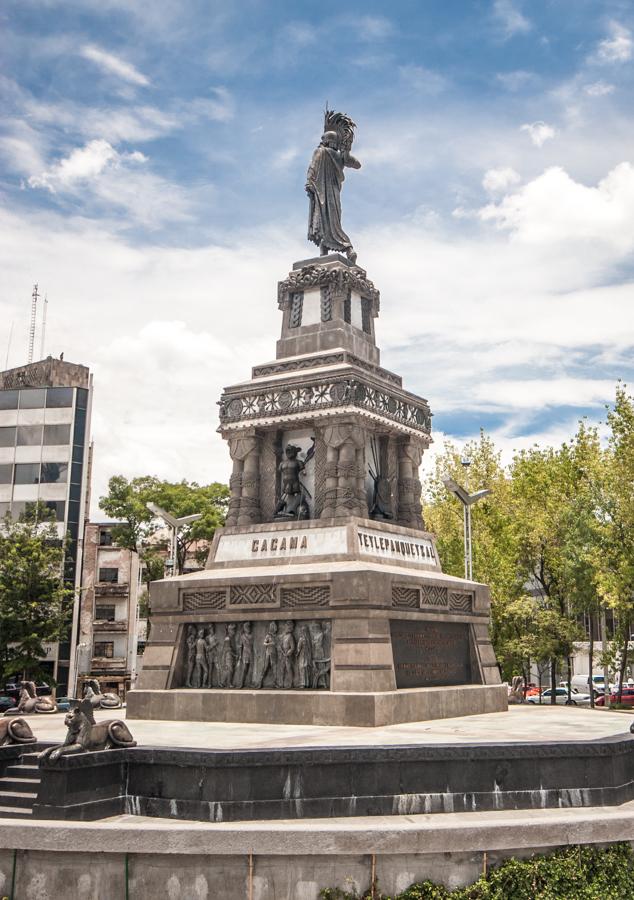 Monumento a Cuauhtemoc, Distrito Federal, Mexico, ...