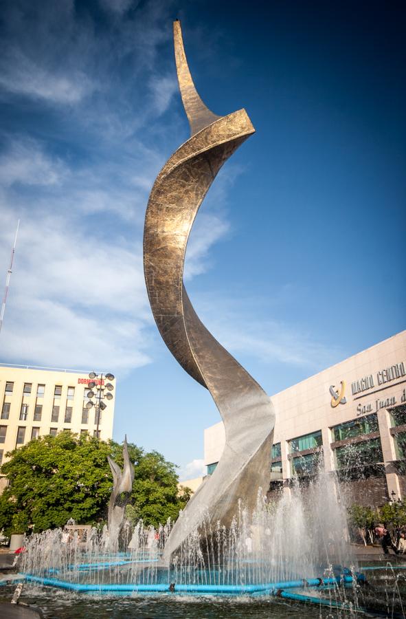 Fuente de la Inmolacion de Quetzalcoatl, Guadalaja...