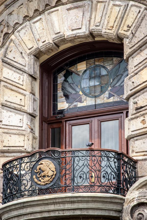 Balcon del Palacio de Gobierno, Guadalajara, Mexic...