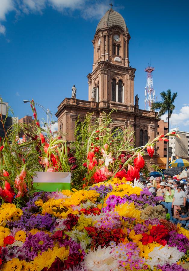 Iglesia de San Jose, Desfile de Silleteros, Feria ...