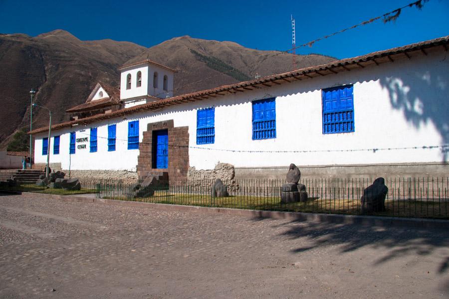 Iglesia de San Pedro Apostol, Valle Sagrado de los...