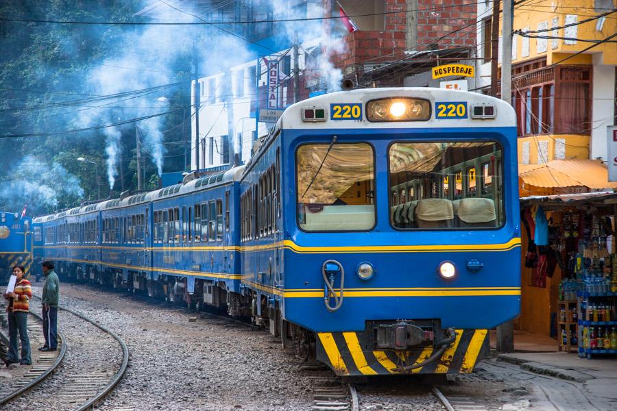 Viaje en Tren, Aguas Calientes, Machu Picchu, Peru...