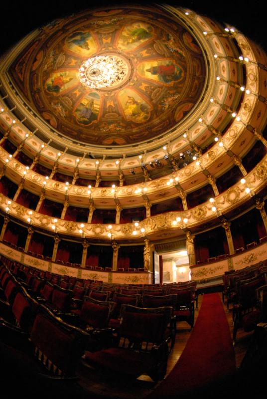 Interior del Teatro Cristobal Colon, Bogota, Cundi...