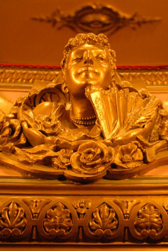 Ornamentacion del Plafon, Teatro Cristobal Colon, ...