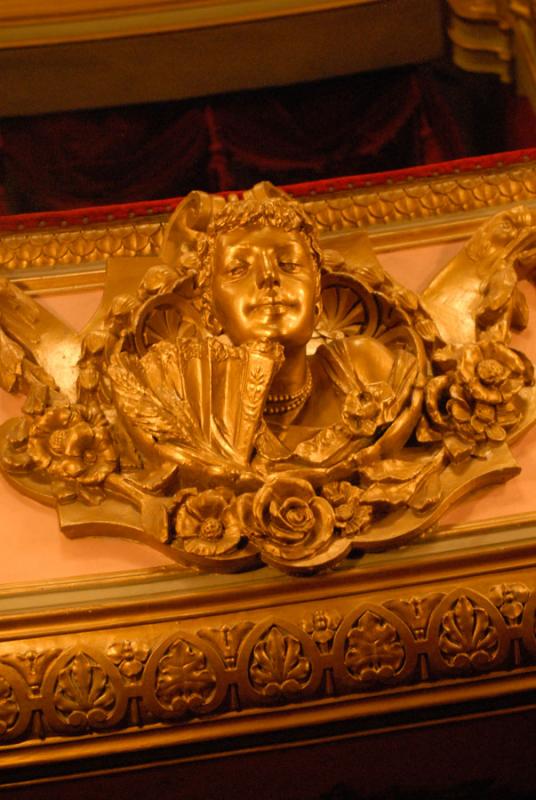 Ornamentacion del Plafon, Teatro Cristobal Colon, ...