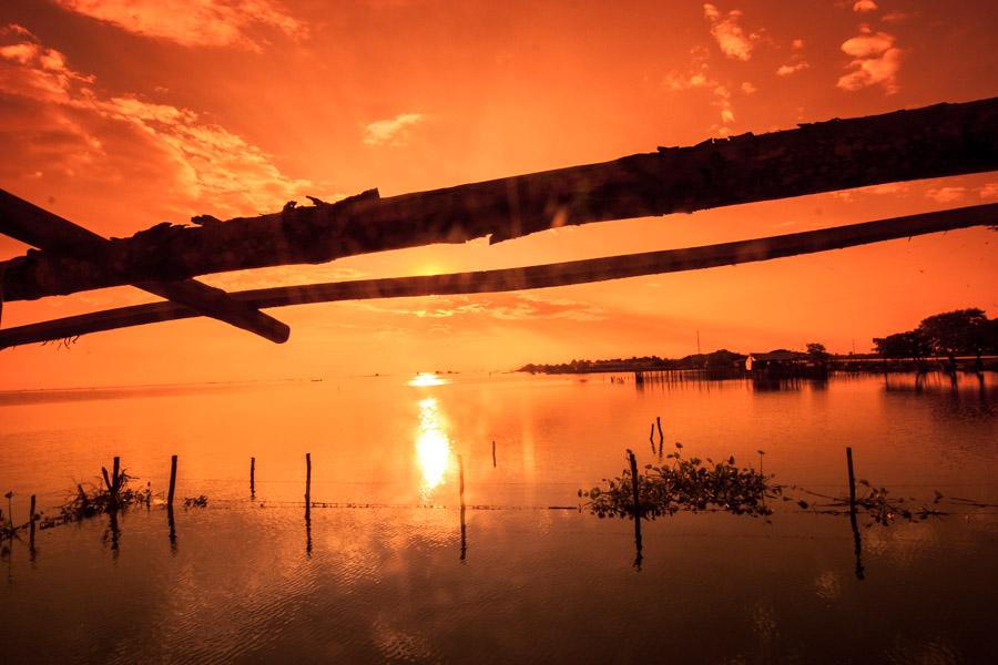 Atardecer en Cienaga Magdalena, Colombia