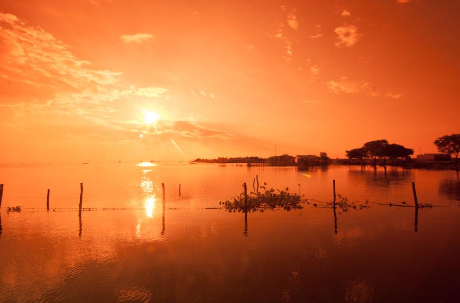 Atardecer en Cienaga Magdalena, Colombia