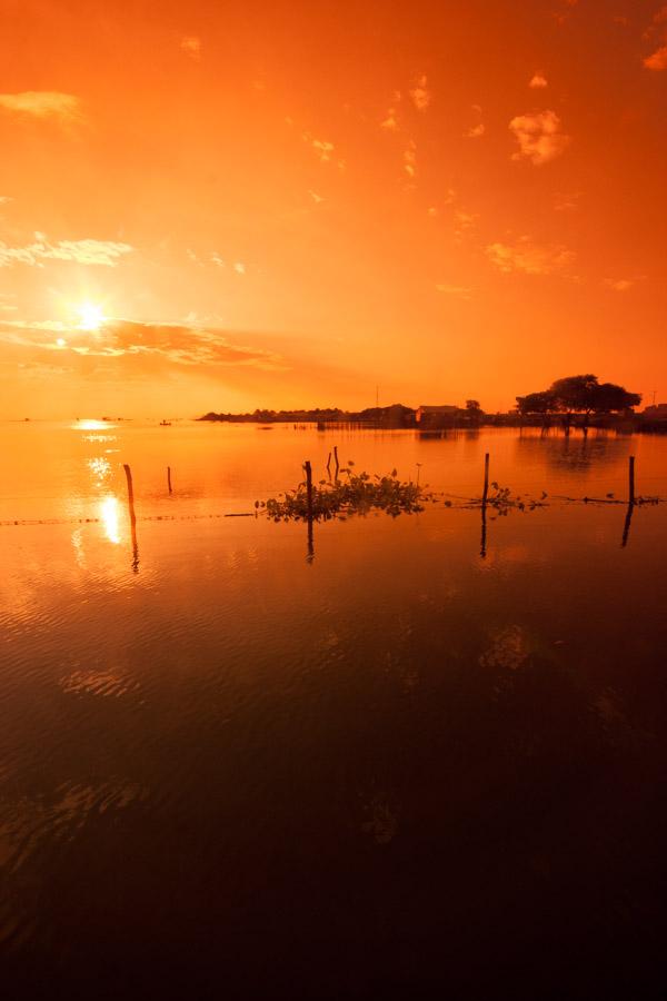 Atardecer en Cienaga Magdalena, Colombia