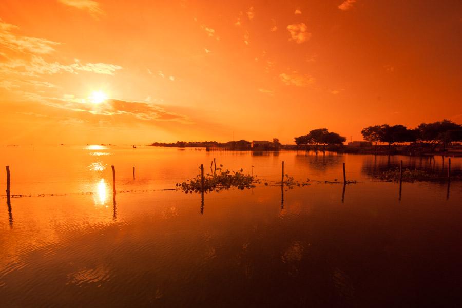 Atardecer en Cienaga Magdalena, Colombia