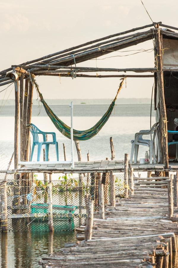 Palafito en Cienaga Magdalena, Colombia