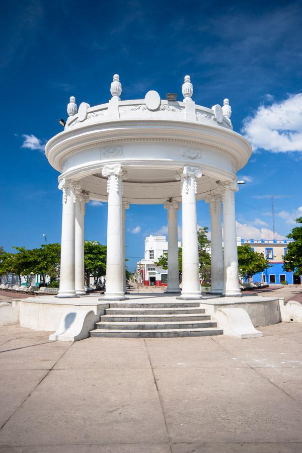 Templete del Parque Centenario de Cienaga Magdalen...