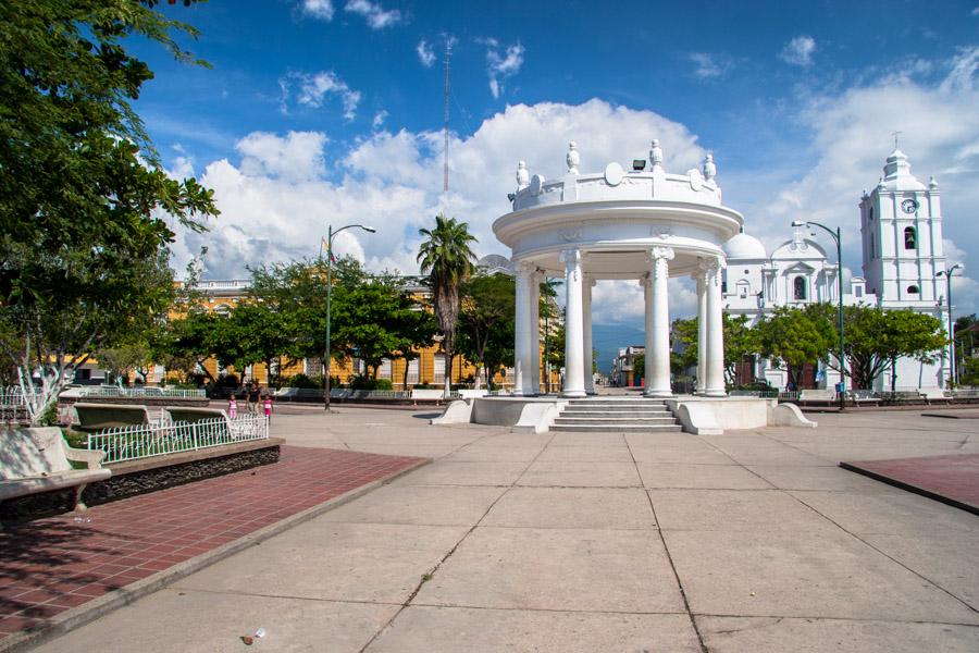 Templete del Parque Centenario de Cienaga Magdalen...