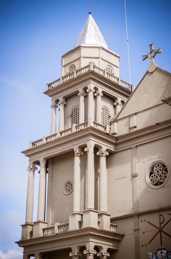 Torre del Reloj Catedral San Francisco de Asis, Qu...