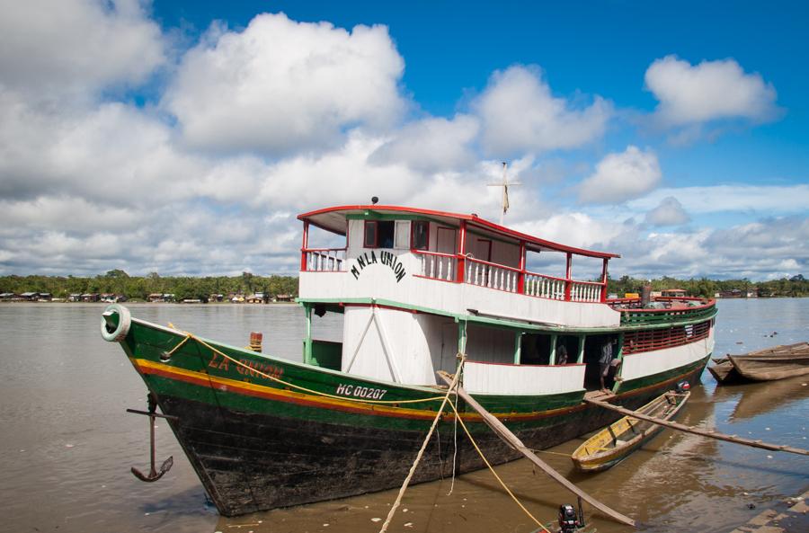 Barco la Union, Rio Atrato, Quibdo, Choco, Colombi...