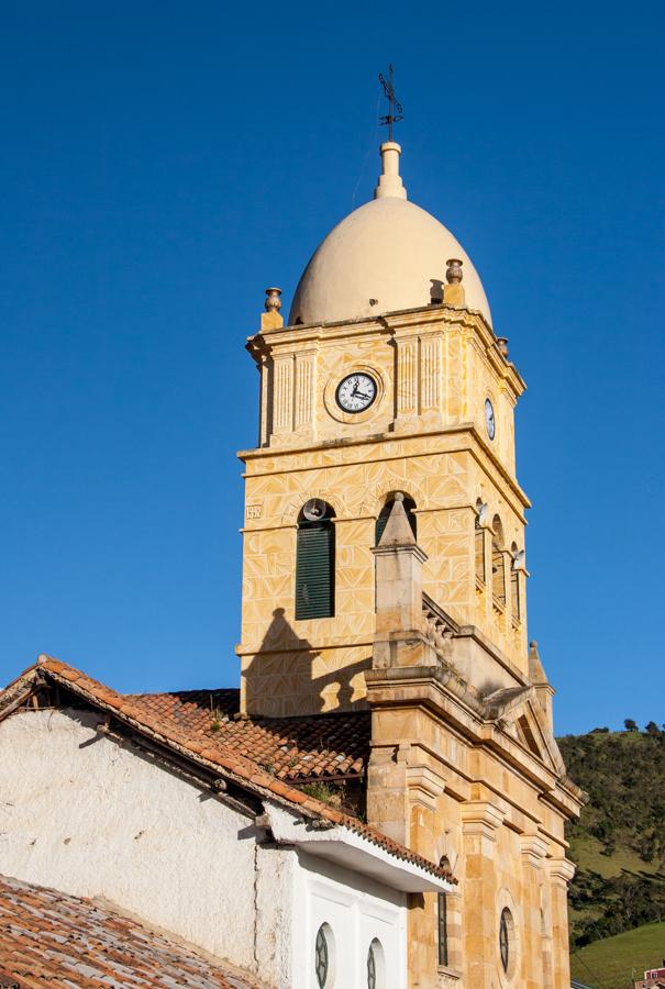 Parroquia Nuestra Señora del Rosario, La Calera, ...