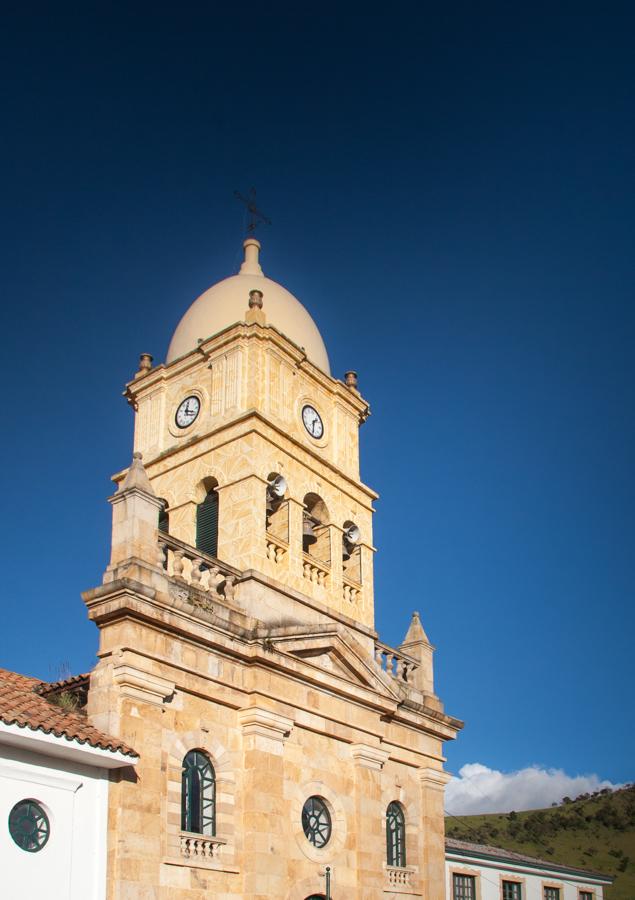 Parroquia Nuestra Señora del Rosario, La Calera, ...