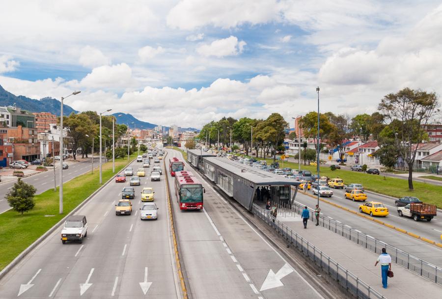 Estacion de Transmilenio en la Ciudad de Bogota, C...