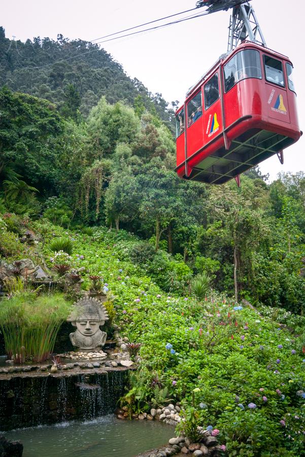 Teleferico al Cerro de Monserrate, Bogota, Cundina...