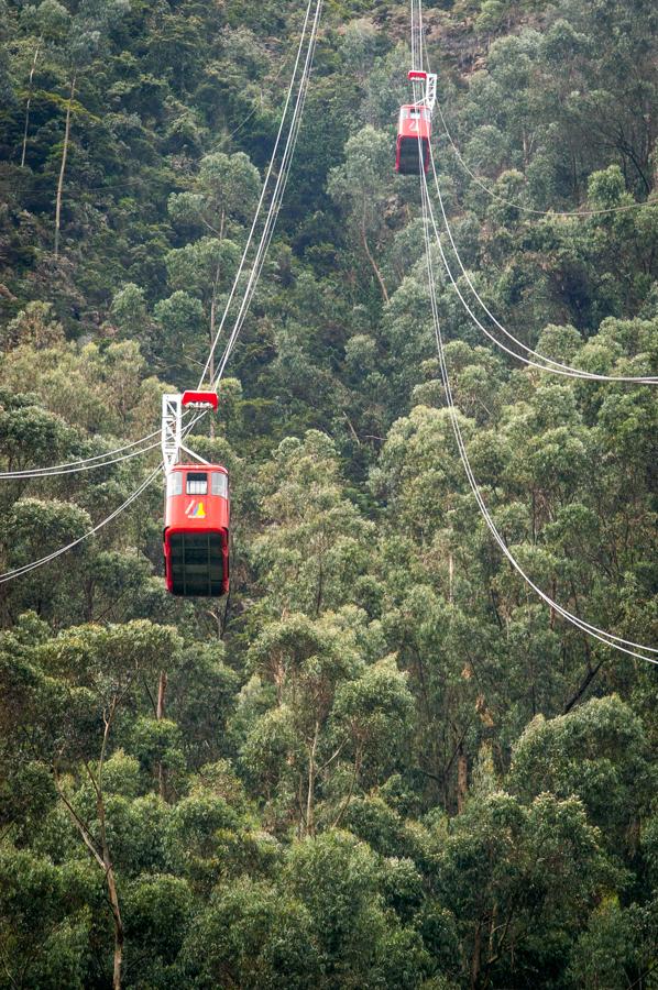 Teleferico al Cerro de Monserrate, Bogota, Cundina...