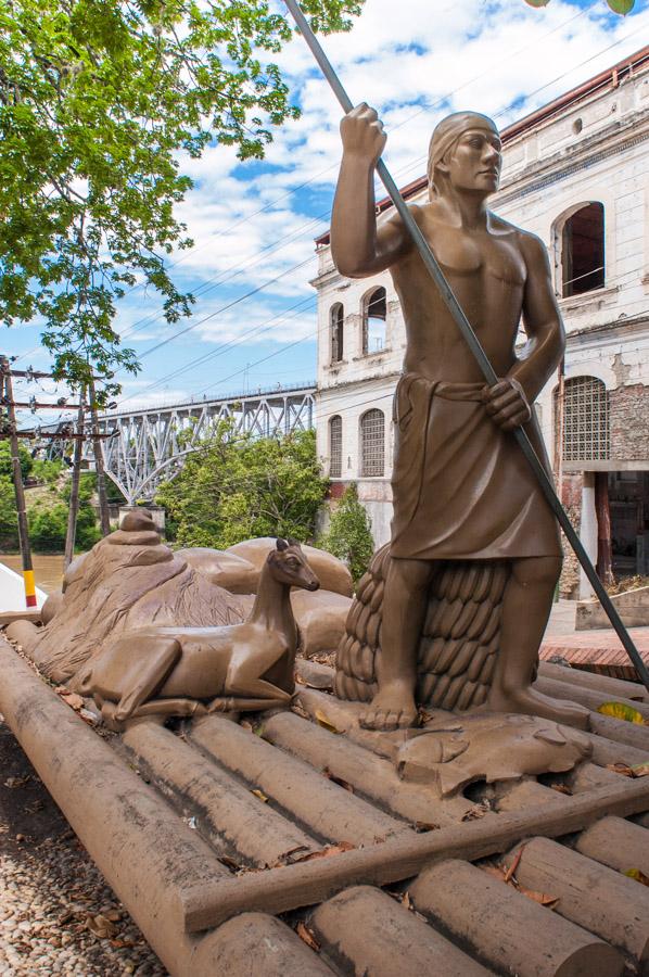 Monumento al Boga, Girardot, Cundinamarca, Colombi...