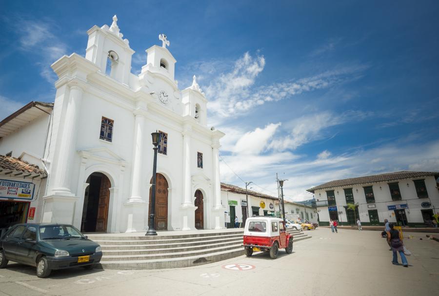 Iglesia de Nuestra Señora del Rosario, El Retiro,...