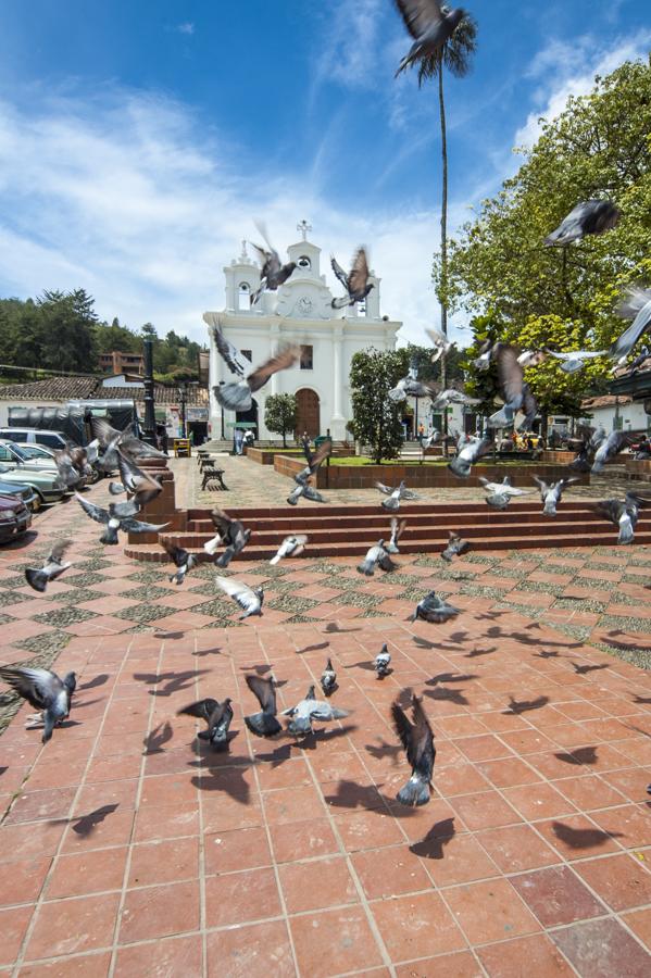 Iglesia de Nuestra Señora del Rosario, El Retiro,...