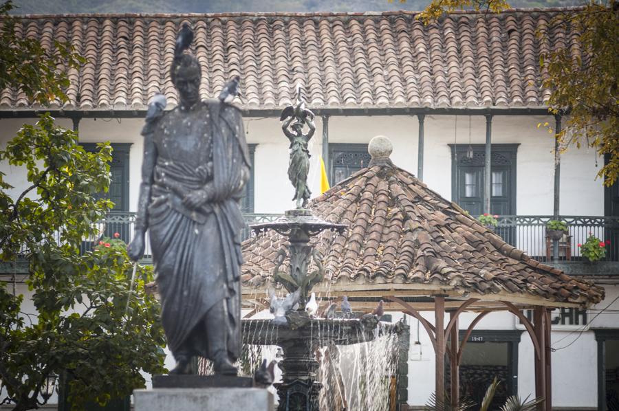 Monumento Simon Bolivar, La Ceja, La Ceja del Tamb...