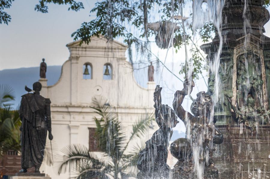 Monumento Simon Bolivar, La Ceja, La Ceja del Tamb...