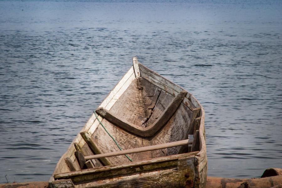 Canoa en la Playa