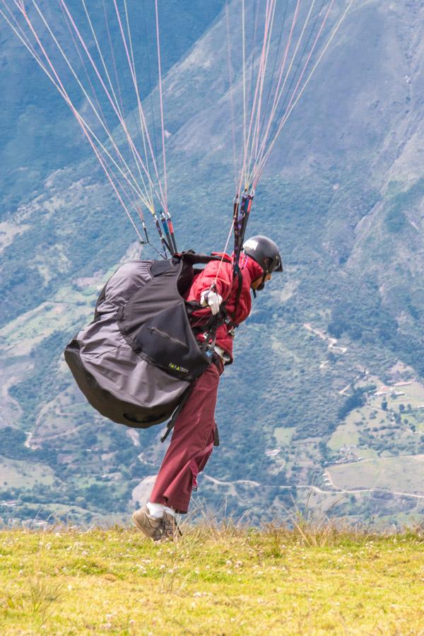 Persona Practicando Parapente