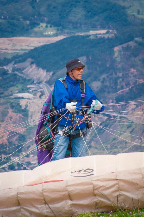 Persona Practicando Parapente