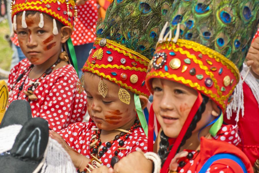 Representacion de las cuadrillas de San Martin, Me...