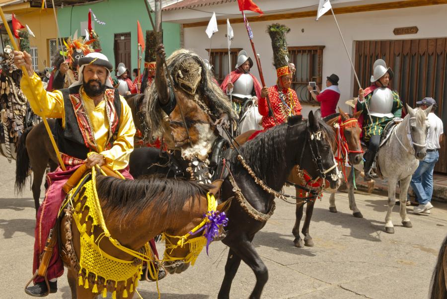 Festival Internacional Folclorico y  Turistico del...