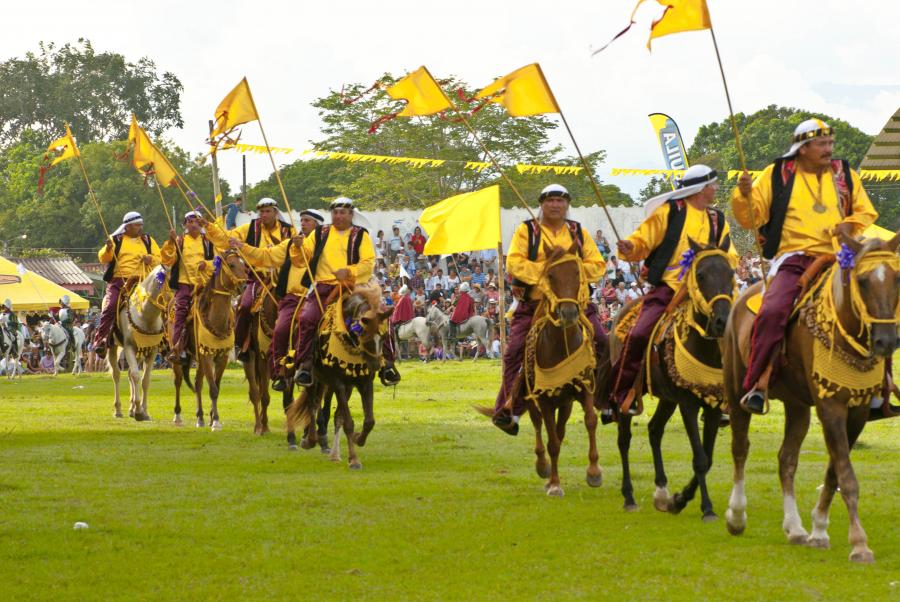 Festival Internacional Folclorico y Turstico del L...